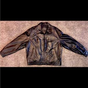 Men's ROUNDTREE & YORKE GENUINE LAMB SKIN Jacket -
NEW size: XL